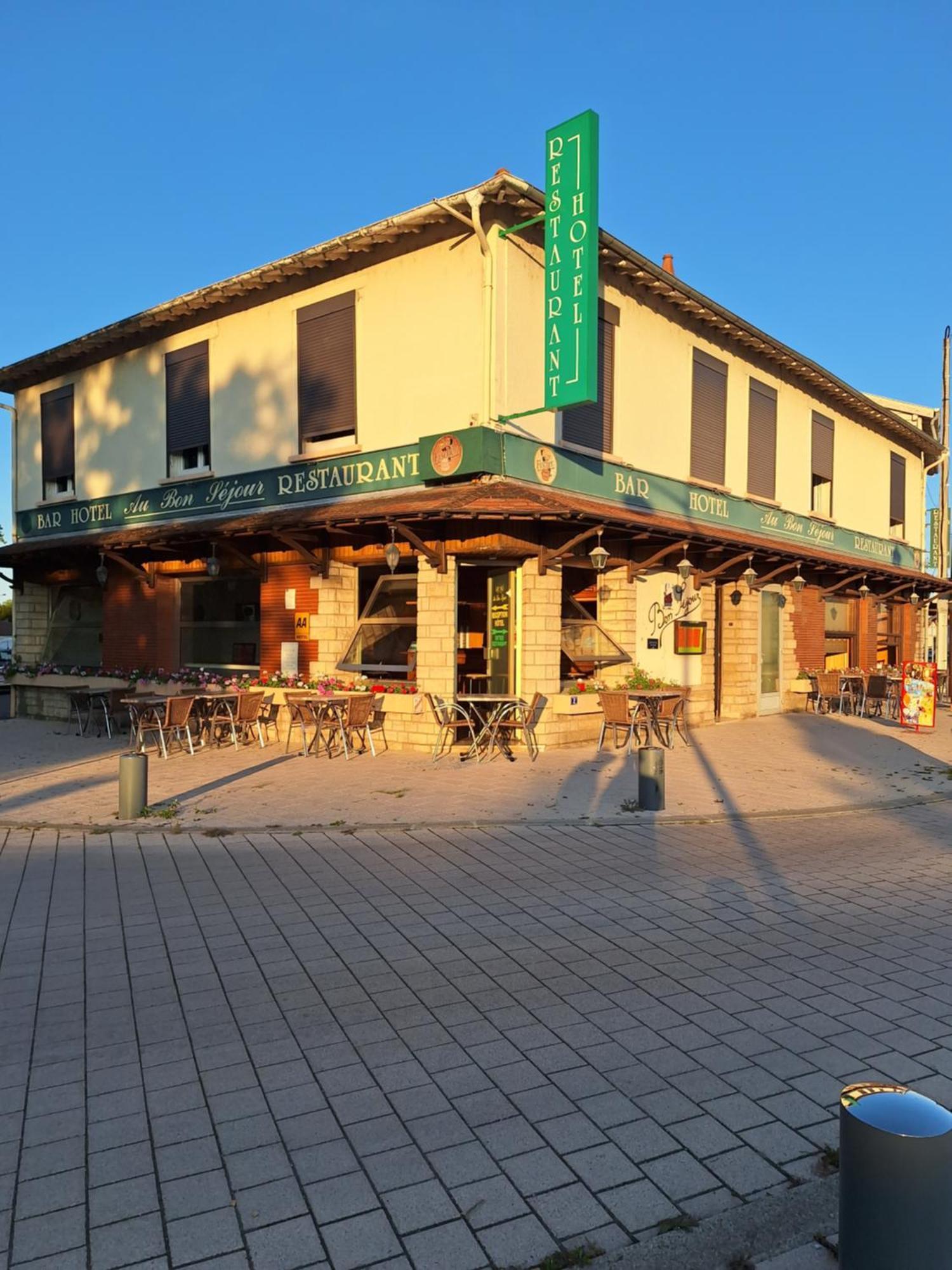 邦苏酒店 维特里·乐·弗朗索瓦 外观 照片